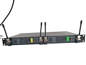 2 x Audio Technica ATW-R14 UHF Diversity Receiver with Ear rack - Picture 1 of 4