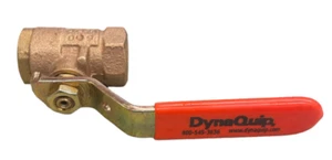 DynaQuip 600WOG - 3/8" Messing 2-teiliges verschraubtes Kugelhahnventil - Bild 1 von 4