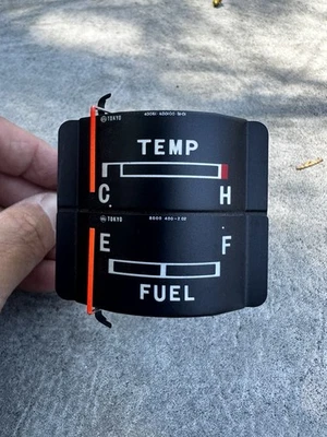 Medidores de temperatura e combustível Datsun 510 vintage fabricante de equipamento original 1970-1973 - Imagem 1 de 4