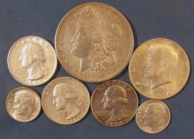 LOT 7 US SILVER COINS 1921 MORGAN SILVER DOLLAR 1964 HALF $ 3 QUARTERS ETC - Image 1 of 3