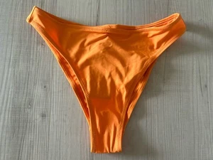 Costume da bagno donna H&M taglia 6 arancione fondo bikini spiaggia nuovo con etichetta - Foto 1 di 3