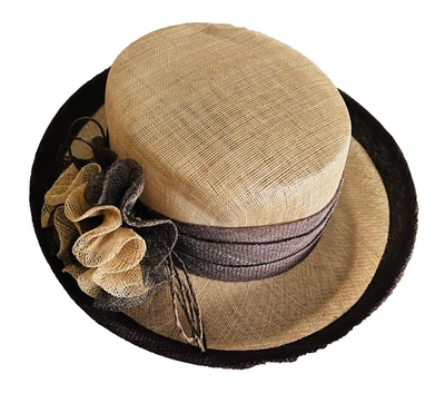 SOMBRERO DE PAJA de fibra natural con ala laminada en carbón y bronceado Banash de colección de los años 80 Foto 1 de 3