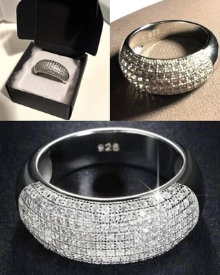 Wunderschöner Silberring Mit Steinchen In Geschenkbox - Bild 1 von 4