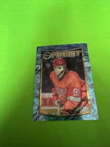 1994-95 Topps Finest Sergei Fedorov #65 - Picture 1 of 4