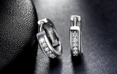 2Ct Round Cut Created VVS1 Diamond Huggie Hoop Earrings 14K White Gold Plated - Image 1 of 4