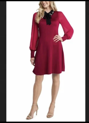 Cece 连衣裙女式 XS Plum 粉红色合身喇叭花卉镶嵌 Peter Pan 领 B15 — 第 1/4 张图片