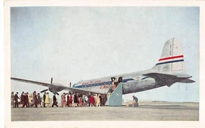 Postal Aviación: Pasajeros Embarque United Air Lines Mainliner, años 50 - Imagen 1 de 2