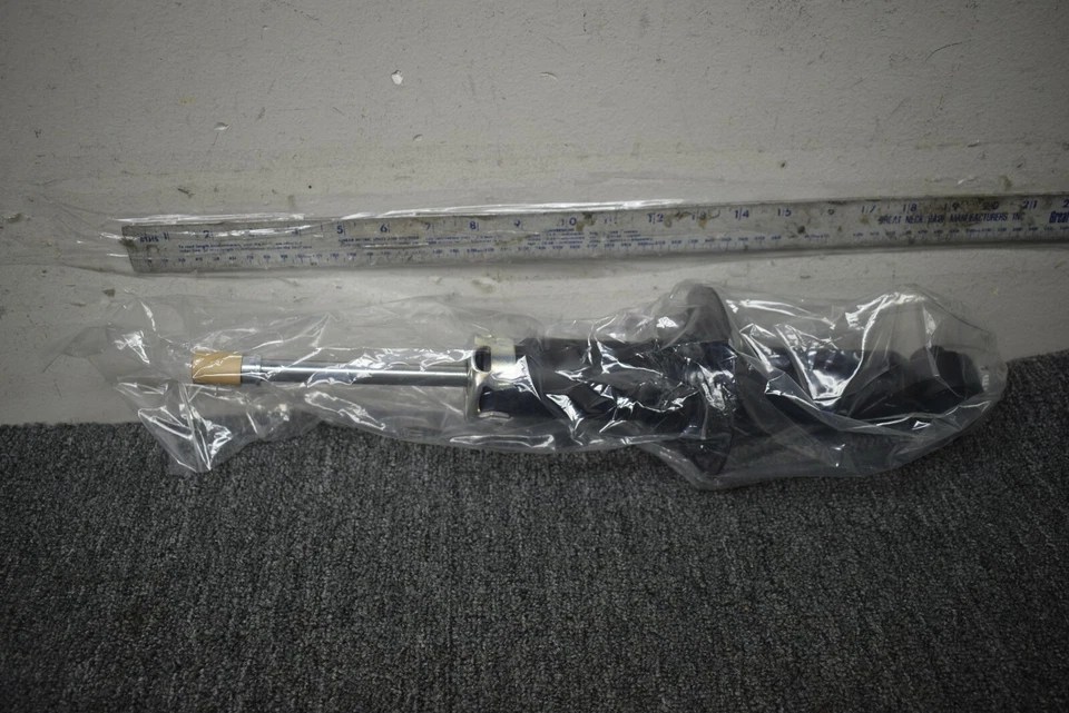 Amortiguador trasero Subaru WRX Base 2.0 2019-2020 OEM de fábrica Foto 1 de 4