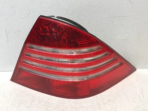 03-06 Mercedes W220 S430 Rear Right Side Taillight Tail Light Lamp OEM - Picture 1 of 4