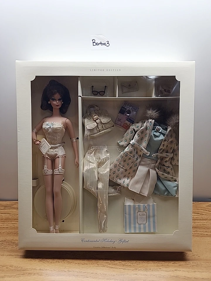 Continental Holiday Giftset 2002 Barbie Doll