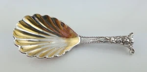 VICTORIAN HEAVY CAST SILVER CADDY SPOON WITH SCALLOPED BOWL HM LONDON 1871 25.2g - Picture 1 of 10