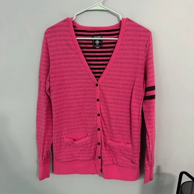 Cárdigan suéter rosa Victoria’s Secret a rayas con botones talla mediana algodón Foto 1 de 4