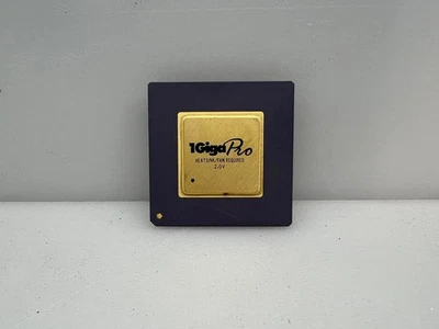 VIA C3 1 Giga Pro 600MHZ Socket 370 CPU Envío Gratis Foto 1 de 2