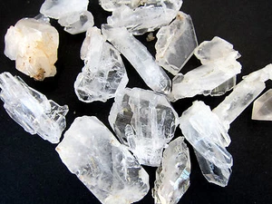 Pietra Quarzo One Faden 6gr Reiki Cristallo Guarigione Reiki Espandi Coscienza - Foto 1 di 1