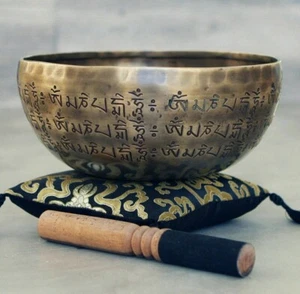 9” Full Mantra Engraved Deep Sounding Master Piece Singing Bowls Healing Bowl - Picture 1 of 6