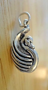 Sterling Silver 3D 20x10mm 3gram Swan Bird Animal Charm - Picture 1 of 6
