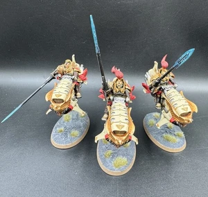 Vertus Praetors - Adeptus Custodes Warhammer 40k - Painted #1 - Picture 1 of 5