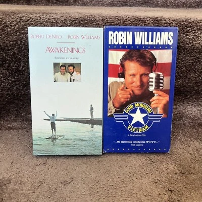 Robin Williams Lot 2 VHS Good Morning Vietnam Awakenings Robert De Niro Drama - Image 1 of 4