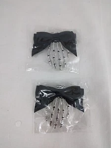 Skeleton Hand Hair Bows - Picture 1 of 2