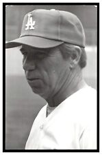 Pee Wee Reese (1977) Los Angeles Dodgers Vintage Baseball Postcard BL1
