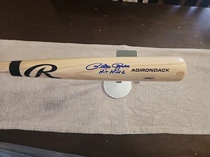Pete Rose Hand-Signed Rawlings Pro Baseball Bat Inscribed "Hit King" (Beckett) - Picture 1 of 3