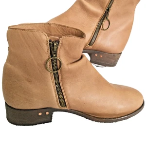 Beek Wachtel Leder Größe 9 Stiefeletten Sattelbraun Seitenreißverschluss Slouch Damen - Bild 1 von 9