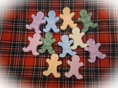 Soy Wax melts~ tarts~ gingerbread men~ scent CHOICE~ 6 oz~ FREE ship~190+ scents - Image 1 of 4