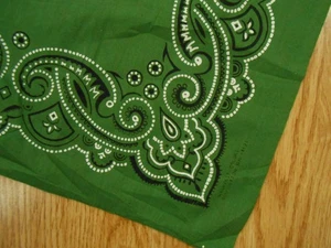 Vtg Antique FORREST GREEN Mmmmm Washfast Cotton USA BIKER BANDANA Hanky 23" NOS - Picture 1 of 2