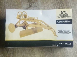 2012 1/16 Caterpillar Terracer No.1 Pull Grader ACMOC SpecCast Die Cast - Picture 1 of 6