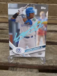 2017 Pro Debut Topps Vladimir Guerrero Jr. on Card Auto`d,Holo`d,Numbered COA - Picture 1 of 3