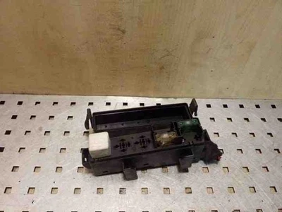 OPEL VECTRA C GTS caja de fusibles 2.2 diésel 92kw 2004 26099268 - Imagen 1 de 2