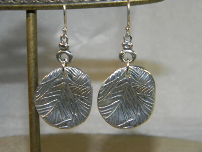 Висячие серьги из чистого серебра с отпечатком листа Израиль 'M' - Изображение 1 из 4