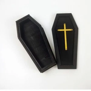 1/18 Wooden Coffin Handmade Model Prop Scene Mini Ornament 12CM - Picture 1 of 6