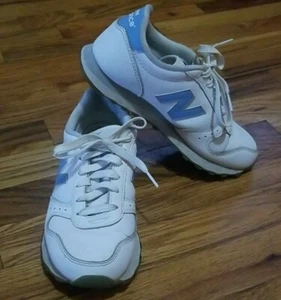 New Balance 311 Lifestyle Sneakers Shoes Women's 6.5 Running Walking Jogging EUC - Picture 1 of 12
