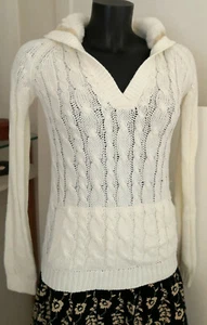 Zara Trf Knitwear Pullover ecru mit Kapuze Kunstfell Gr. S Guter Zustand - Bild 1 von 6