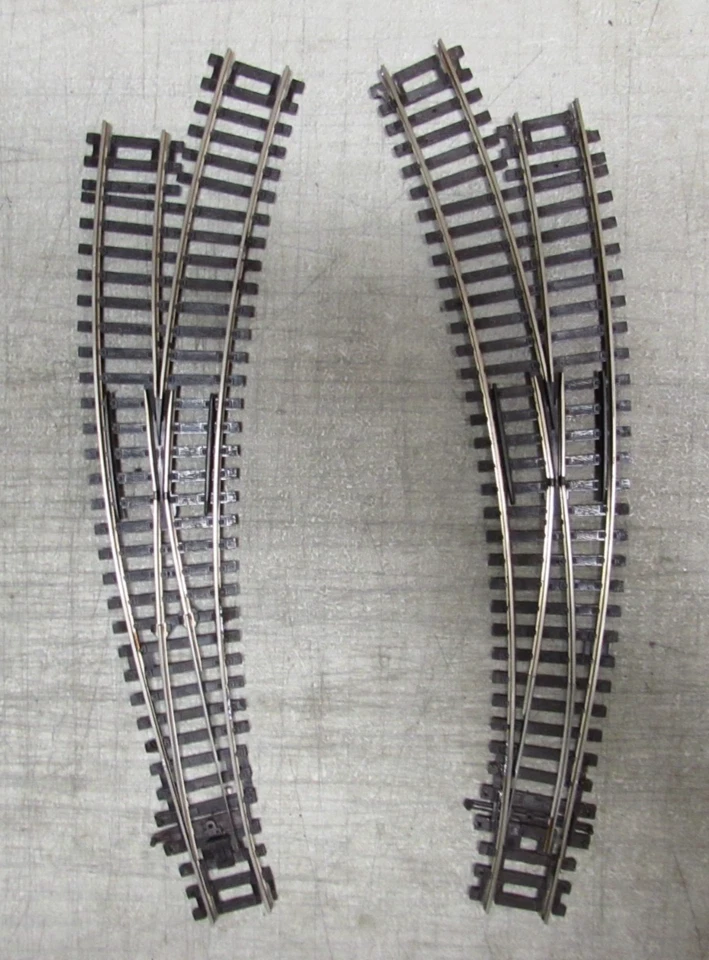 1 PAIR PECO NICKLE/SILVER CURVED SWITCH TURNOUTS HO SCALE (LOT 323) - Image 1 of 2