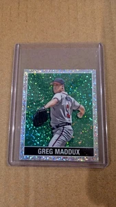 Leaf 15th Anniversary NSCC Greg Maddux Green Sparkles Mini /6 - Picture 1 of 2