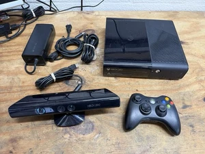 Microsoft Xbox 360 E 500GB & OEM Controller + Cables - TESTED - READ! - Picture 1 of 13