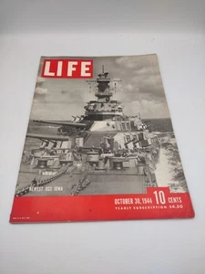 LIFE Magazine "Newest USS Iowa" October 30, 1944 Battleship World War II - Picture 1 of 3