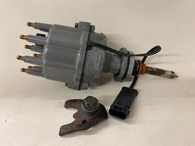 1998 Dodge Van 3500 Ignition Distributor 5.2L Throttle Body Injected OEM - Image 1 of 4