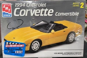 AMT 8073 1994 Chevy Corvette Convertible Bausatz 1/25 McM FS - Bild 1 von 2