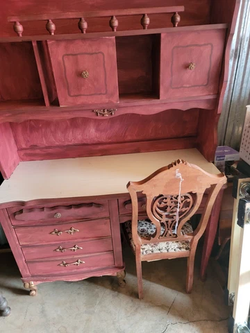 Antique Writing Hutch With Chair Cover