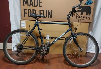 Bicicleta de montaña Schwinn 26 en 21 velocidades Highplains edición del equipo. Foto 1 de 4