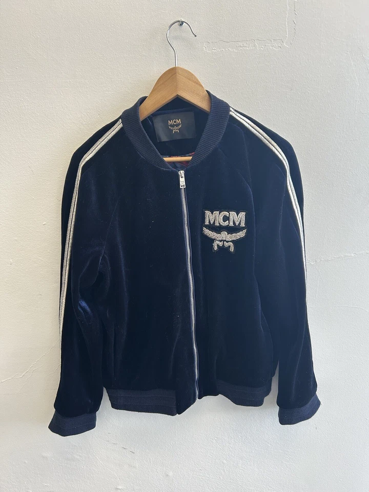 MCM 丝绒田径夹克轰炸机纪念品夹克标志衬里 viestos 1000 $+ S 码 — 第 1/4 张图片