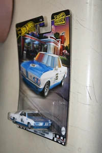Mini auto Chevy Corvair Yenko Stinger Hot Wheels BOULEVARD BLANCO/AZUL '66 - Imagen 1 de 5