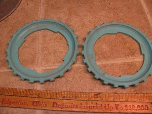 2 John Deere B10-24 Maispflanzplatten Lustran Kunststoff 494 694 24B 25b 71 - Bild 1 von 2