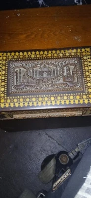 Caja Mugal Anglo-India Siglo XIX Foto 1 de 4