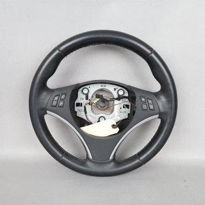 Volante deportivo BMW 328i 335i 2011-2013 32306797892 OEM usado Foto 1 de 4