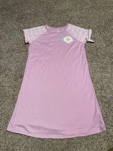 Girls Pink Nightgown with Daisy Design size xl(14-16) - Picture 1 of 1