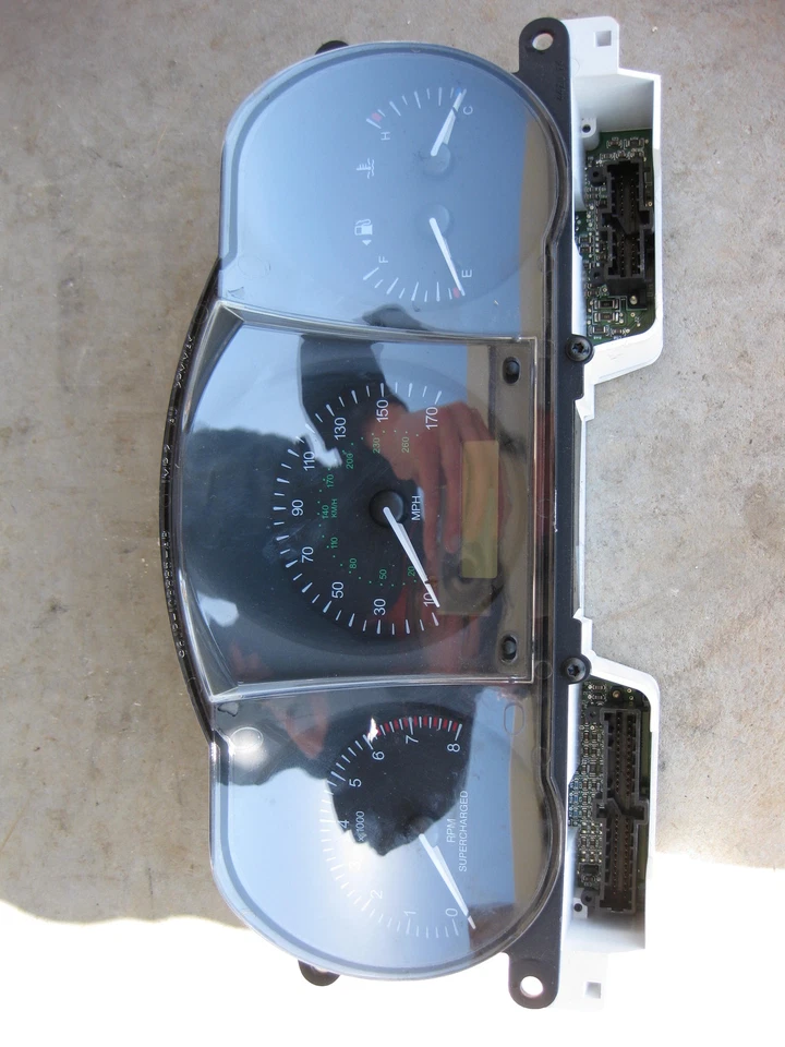 Cuadro de instrumentos sobrealimentado Jaguar XJ8 XJR 98-99 146 k millas calibre velocidad  Foto 1 de 1